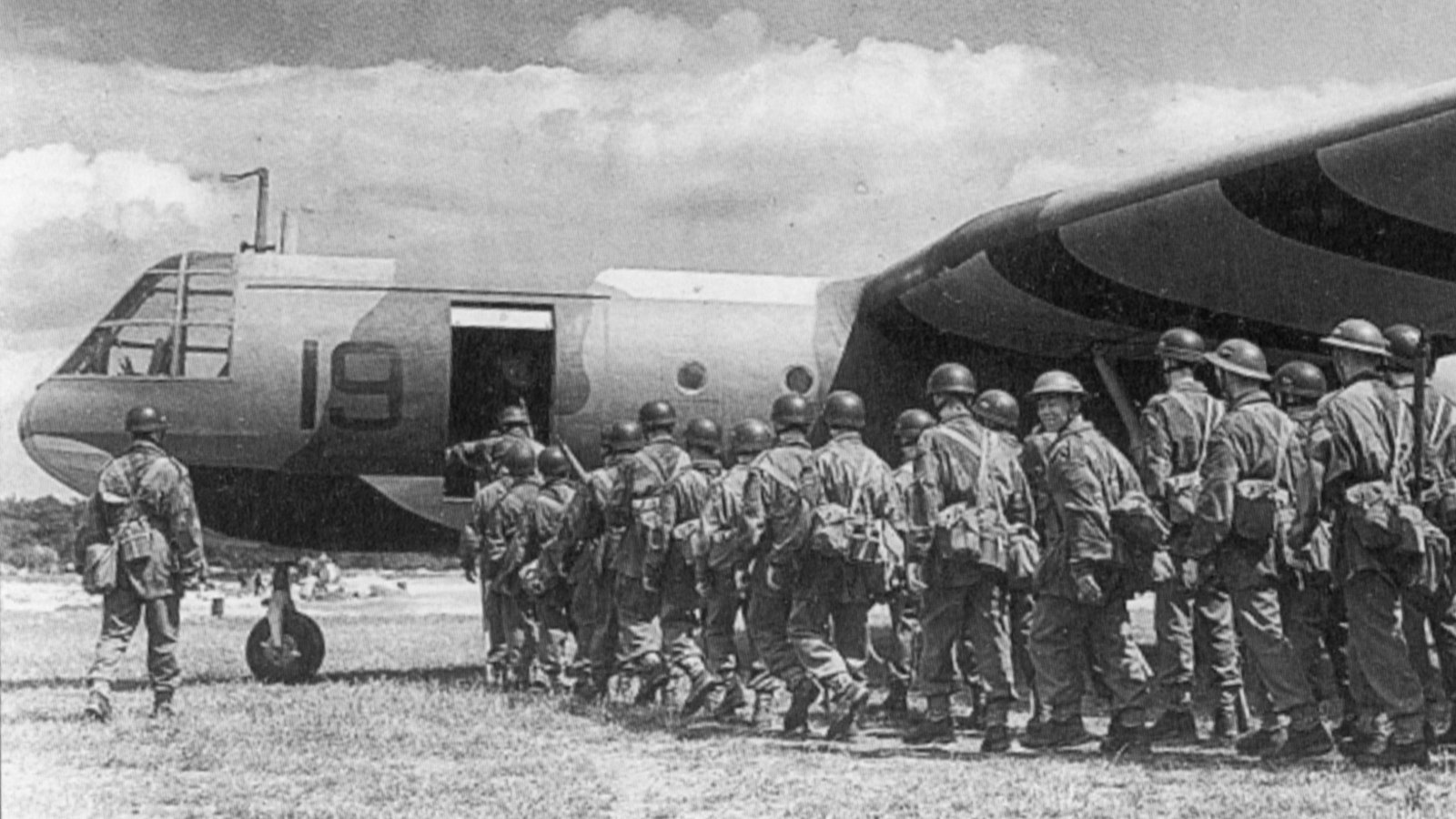 Airspeed Horsa | The War Zone