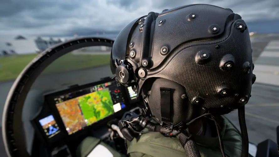 Royal Air Force invests in BAE Systems' most advanced fighter pilot helmet  | BAE Systems